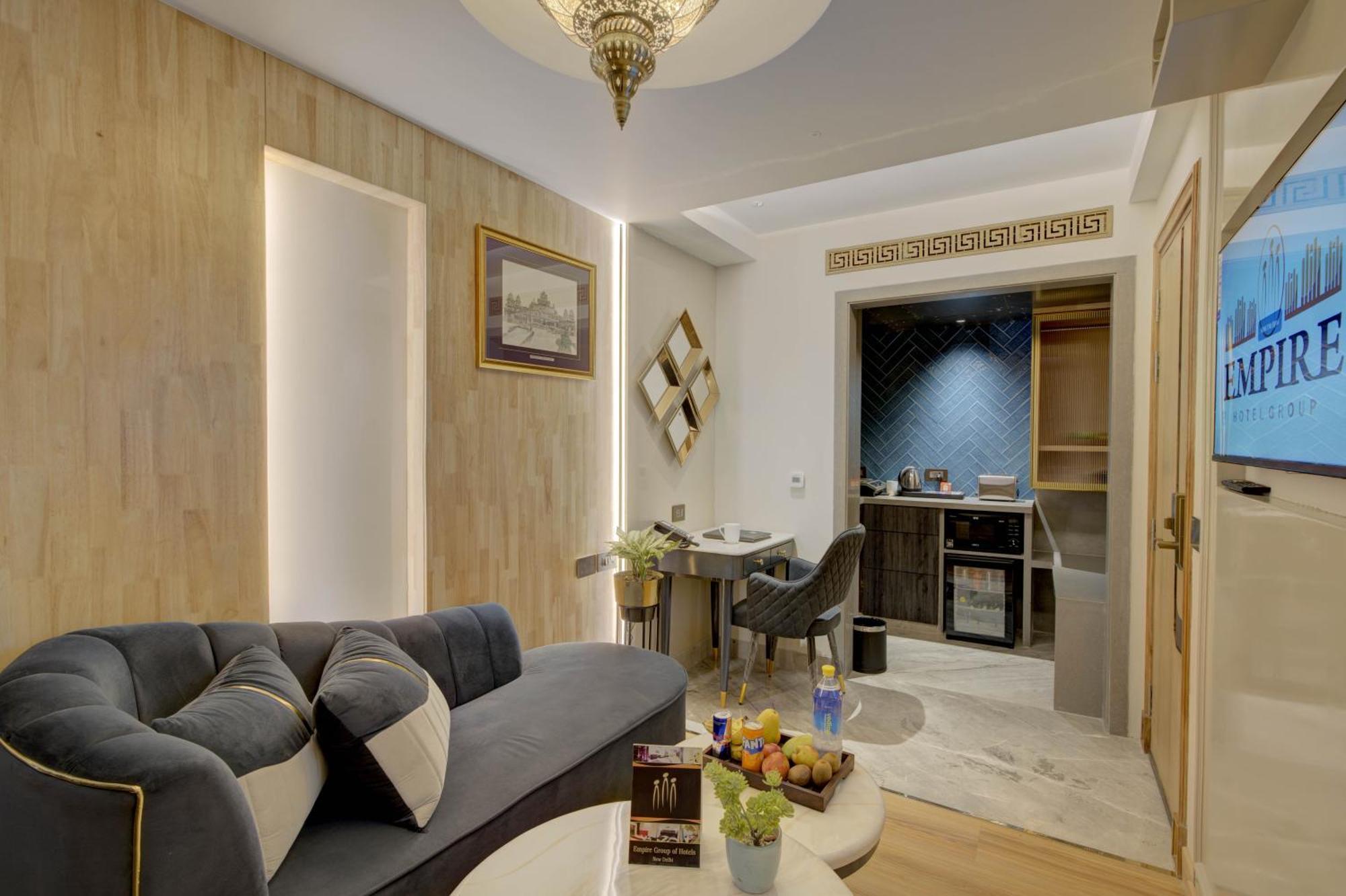 Empire Platinum Suites Yeni Delhi Dış mekan fotoğraf